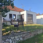 Slunecni Terezka ,penzion Pro Skupiny Se Snidani,degustaci Vin *