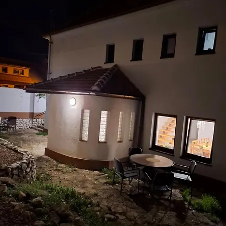 Slunecni Terezka ,penzion Pro Skupiny Se Snidani,degustaci Vin * Lednice