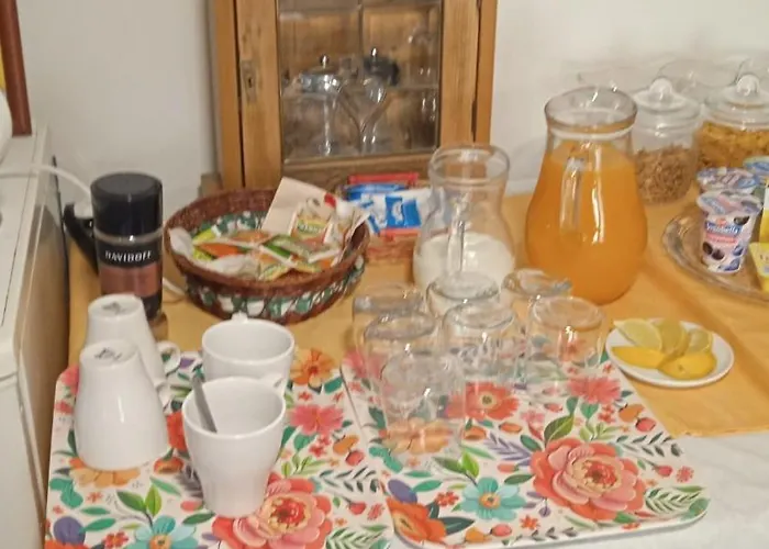 Slunecni Terezka ,penzion Pro Skupiny Se Snidani,degustaci Vin 别墅 雷德尼斯